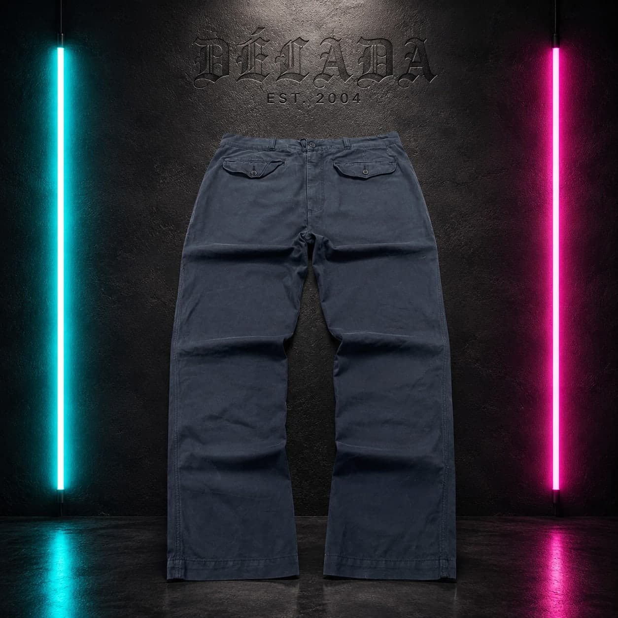 Pantalón Polo Ralph Lauren azul marino, talla 32