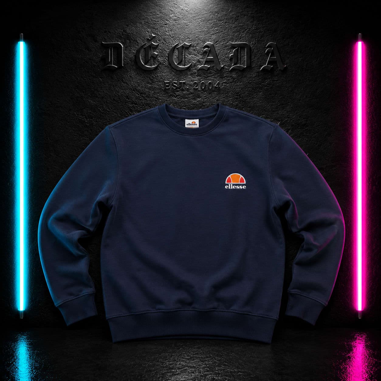 Sudadera Ellesse azul marino, talla M