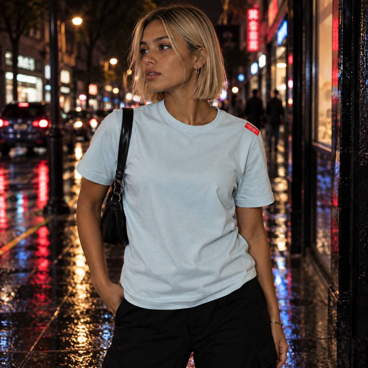 Camiseta Versace celeste, talla L